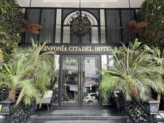 デリカシー ホテル＆スパ(La Sinfonía Citadel Hotel and Spa)にチェックイン

ぎりぎり日付が変わる前に到着できました。