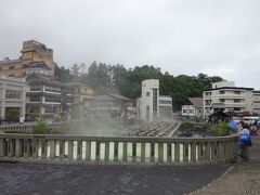 草津温泉の定番スポット、湯畑です。

ここに来るのは、６年前の夏に家族で来て以来。
https://4travel.jp/travelogue/11281263