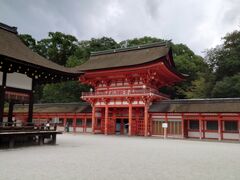 世界遺産、下鴨神社。
凛とした美しさがあります。