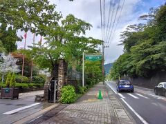 芦ノ湖周辺をドライブ、悪天候で「箱根ガラスの森美術館」見学