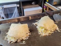 続いて、広島風お好み焼きのタラちゃん。