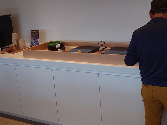 温かい料理が無くなりました。