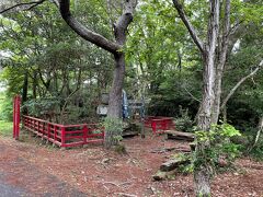 田代島 猫神社 (美興利大明神)