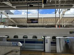金沢ー新大阪(09:02-11:35)　サンダーバード乗車後、新幹線に乗り換え。
ここの待ち時間が数分。弁当買ってで、今日は忙しい日々です。
新大阪ー新山口（11:41-13:33）、のぞみで移動。
