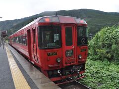 　立野駅に戻ってきました。
　こちらは熊本発大分行き特急「九州横断特急3号」です。