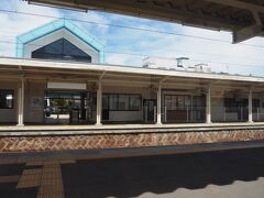 伊那北駅
特徴的な駅舎ですが無人駅。