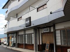 １１時半、中津川周辺で口コミ評判が良かった「まるまる屋」へ・・