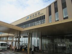 新高岡駅