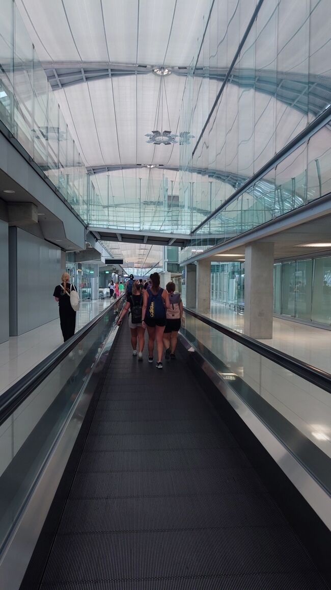 まだまだ先です。