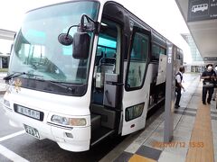 羽田からＪＡＬで旭川に着いたら、旭川電気軌道のバスで旭川駅に向かいます。バス会社で、電気軌道と言うのは初めて見ました。