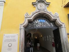 ランチのあとはモーツァルトの博物館になっているモーツァルトの生家を見学。