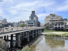 三条大橋の補修・修景は、ほぼ終わっています。
