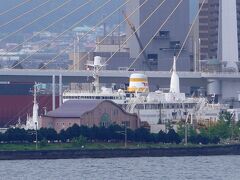 黄色い船体の青函連絡船の「八甲田丸」の姿も見えます。今回も見に行く時間は無さそうです。