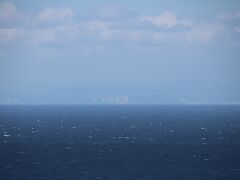 　【旅情6】異国の見える丘展望台
　50km先の釜山がビルまで見えた！
