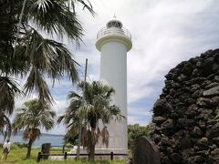 鳩間島灯台