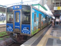 15:51盛岡駅到着のIGRいわて銀河鉄道。「IGR」だけでも取ったらどうでしょう。