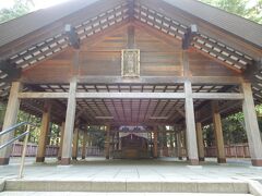 北海道神宮内の 開拓神社拝殿