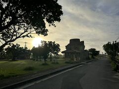 5月6日。
最終日の朝は、黒島展望台からご来光を眺めました。