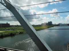 多摩川を渡って東京都へ