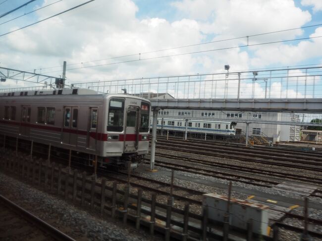 JR東武直通特急きぬがわ（新宿ー鬼怒川温泉）は初代成田