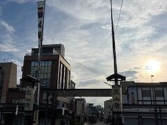 朝の高山駅前
天候が心配されますが今のところ大丈夫そう
岐阜市内や名古屋・豊橋は大荒れで大雨らしい