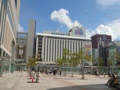 　【2023.9.16  土】
　札幌駅につきました！とうとうエスタが閉店してしまった…寂しいの一言に尽きますね…改めてありがとう！このまま大通公園のオータムフェストに向かいます！