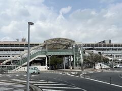 小山駅で下車。新幹線停車駅ですが、ひっそりとした感じの駅でした。