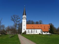 スィグルダ城まで向かう途中にこちらの教会を発見！