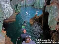 サワイラウ洞窟のツアーに参加。

https://www.okinawan-lyrics.com/2023/09/sawa-i-lau-caves.html