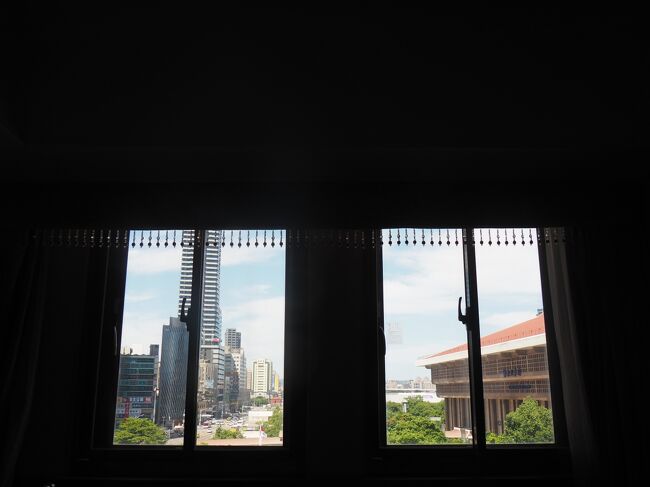 ホテルに戻って最後のパッキングです。<br />寂しいなー<br />ホテルをチェックアウトして荷物を預けて西門へ行きました