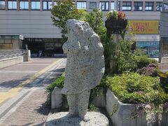 餃子像 宇都宮駅前 2階にあります