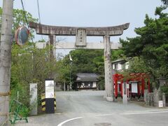 そして周囲がお堀となっている中央付近には柳川城の鎮守とされる「日吉神社」があります。