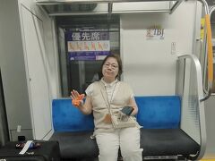 自宅最寄り駅まで1本で帰ることが出来ました。移動の疲れの無い横浜発着のクルーズ旅は病みつきになりそうです。ここまで11日間雨傘を使うことはありませんでしたが、地下鉄駅から地上に出ると雨でした。