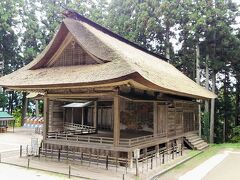 白山神社神楽殿