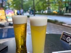 丸の内でビール飲んで帰りました。

もう9月も後半に入るってのに
この暑さ・・えー加減にしてほしい。