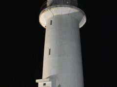 そう、この宿には夜の恵山岬灯台鑑賞を楽しむためにきました。
公園灯台公園は鹿がビュンビュン走り回ってキュンキュン鳴いています。