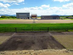 工事中の東楼と南門