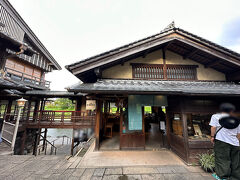 歩き疲れたので「五十鈴川カフェ」でお茶することに