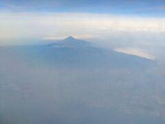 富士山みたいなのも
スメル山っていうらしい
富士山やん