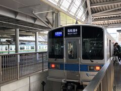 東京駅から小田原駅まで東海道線でのんびり旅。
小田原から登山電車で箱根湯本まで参ります。
欧米の観光客が多くてびっくりしました。