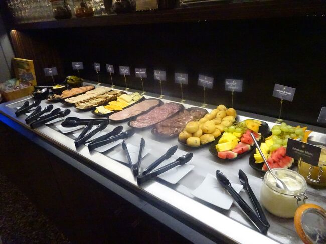 朝食(ビュッフェ形式）