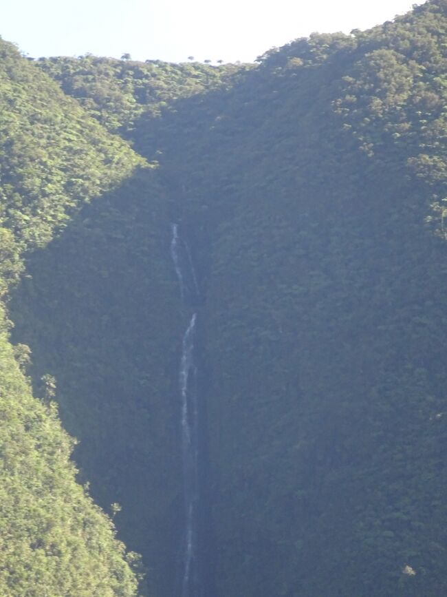 ビベロンの滝（落差２５０ｍ）