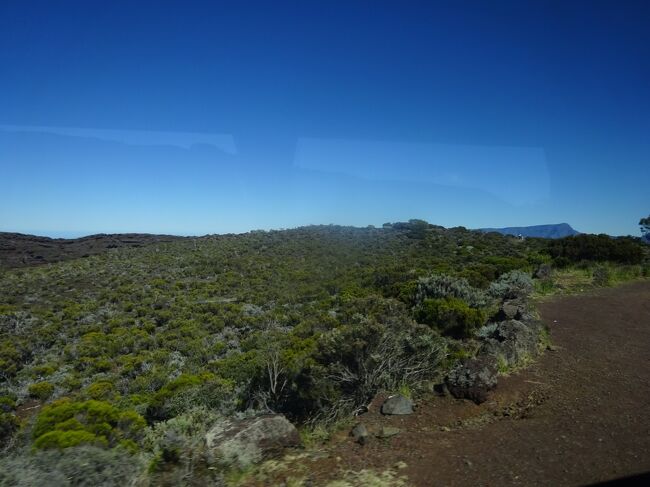 （車窓風景）ランパール渓谷を反対側より見る見晴台の入口