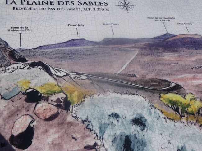 プレーヌ・ドゥ・サブレ（模式図）（砂の平原２２６０ｍが見渡せます。）写真ストップします。