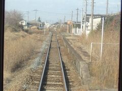 筑後大石を通過。

駅名が豊後〇〇から筑後〇〇に変わりました。
大分/福岡県境を越え、福岡県に入ったようです。