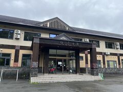 車ですぐのところにあるカミホロ荘に宿泊
本来は明日ここから登山に行く予定だった