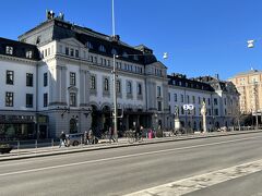 ストックホルム中央駅。風格がありますね。荷物を預けたので、王宮まで歩いて行きます。