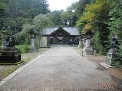 ９９神明社社殿、伊達政宗と片倉小十郎景綱を御祭神として祀っているそうです。