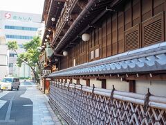 まずは、東海館に行きましょう。