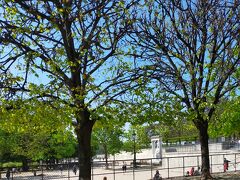 ○チュイルリー公園

コンコルド駅に向かう途中、チュイルリー公園に寄り道してみた。
チュイルリー公園にも行ってみましたって程度